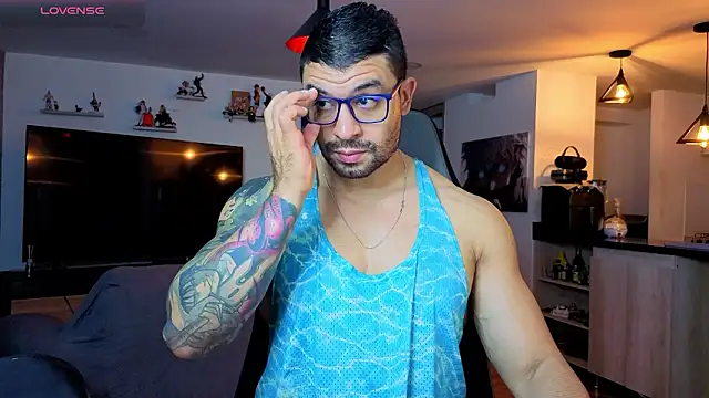 Michael_Diamond webcam