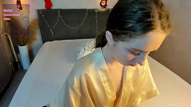 Camilla_Kelly webcam