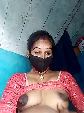 Nandani-758 webcam