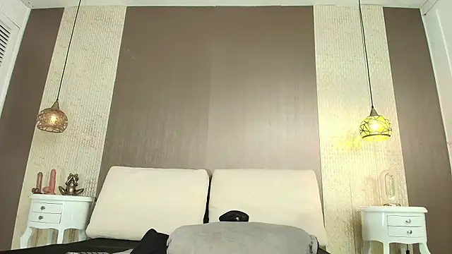 Tiifany_Baker webcam