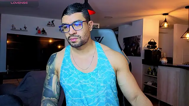 Michael_Diamond webcam