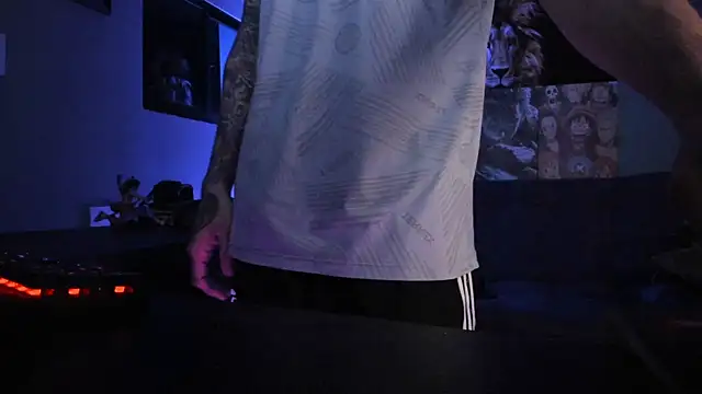 Dominatofstupid webcam