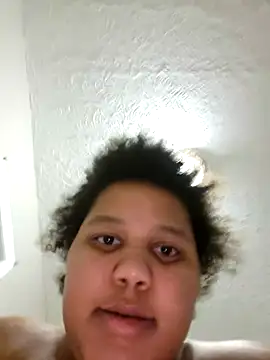 chocolate_bella webcam