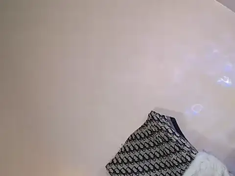 BitchWithTaste webcam