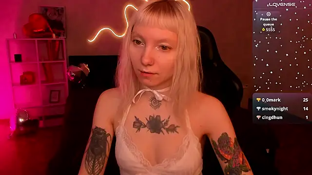 tattoo_art_baby webcam