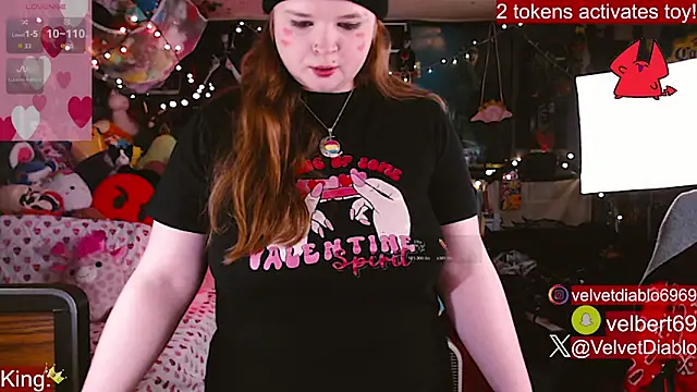 VelvetDiablo webcam
