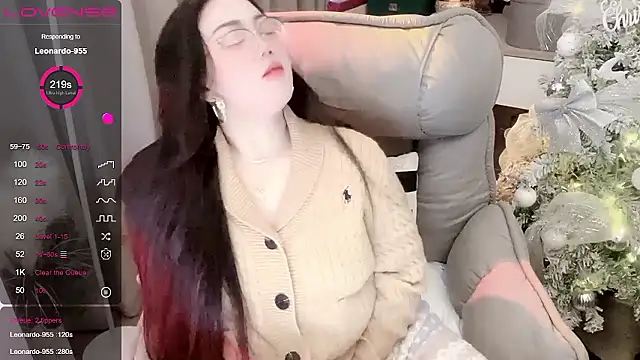 Monica-666888- webcam