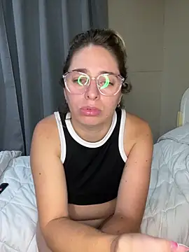 soyanahii - Soyanahii's free webcam - UK Sex Cams