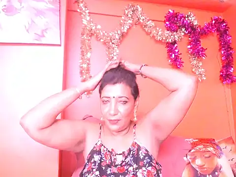 indiansarika65 - Indiansarika65's free webcam - UK Sex Cams