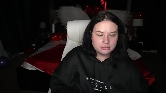 SerahMirabeli webcam