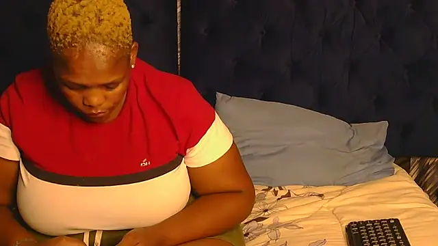 chubbychunky24 - Chubbychunky24's free webcam - UK Sex Cams