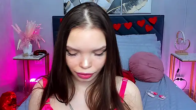 Curvy_Dynamite_ webcam