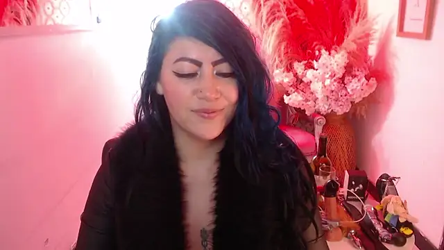 scarleth_blue webcam