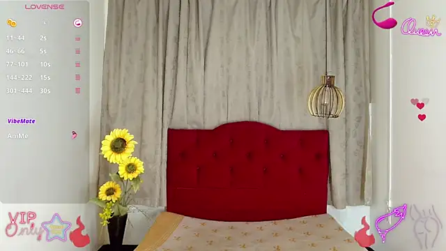 luisa__torres webcam