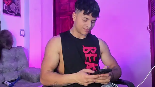 Dominic_Biker__ webcam