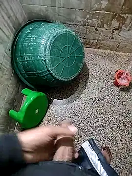 loyalboy_0052 webcam