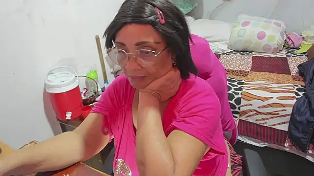 mrs_mommy_ - Mrs_mommy_'s free webcam - UK Sex Cams