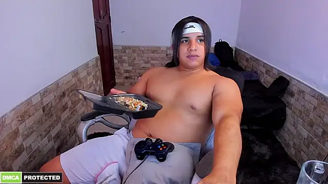 latinboyfit - Latinboyfit's free webcam - UK Sex Cams