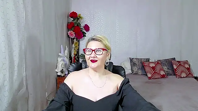 LucilleFenlys webcam