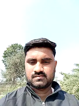 loyalboy_0052 webcam