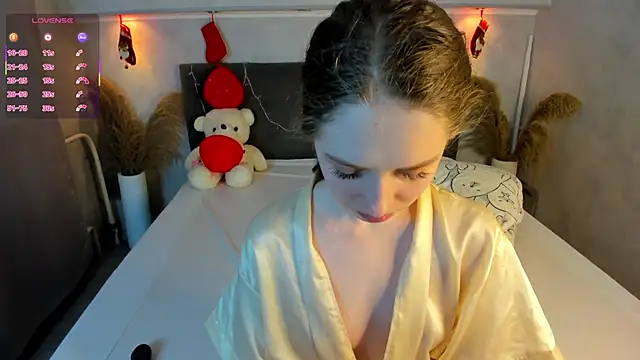 Camilla_Kelly webcam