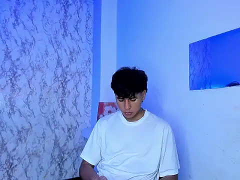 Valentino_Lane webcam