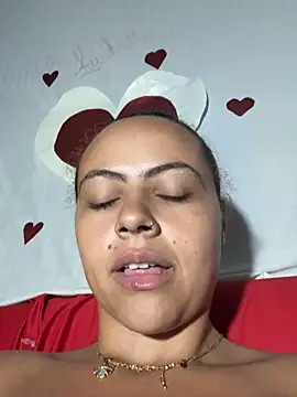 Chloe_Leaozinho webcam