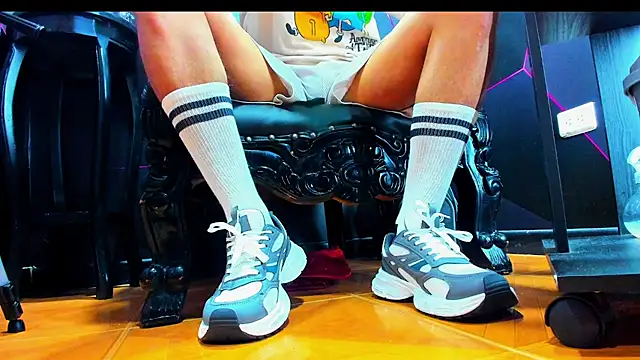 Ethan_Waalker webcam