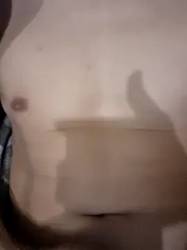 YoungAsainWithATrunk webcam