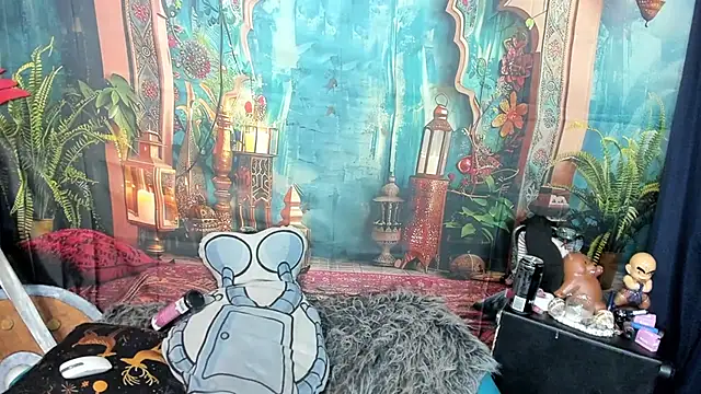 Cristina_blue webcam