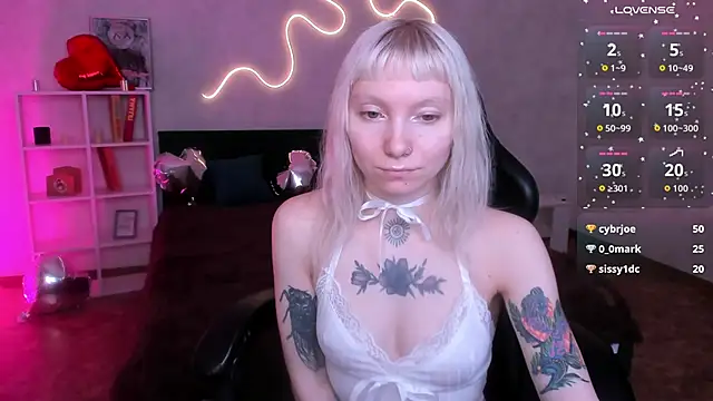 tattoo_art_baby webcam