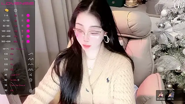 Monica-666888- webcam