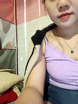 Ngocmai_lazdy webcam