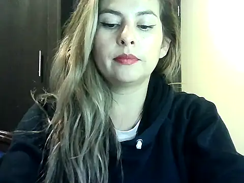 Valery__Rouse_ webcam