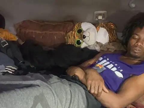 SlimeCrownzOut5 webcam