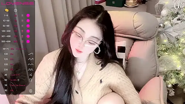 Monica-666888- webcam