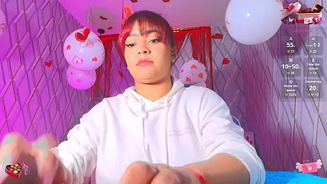 NicolleTaylor webcam