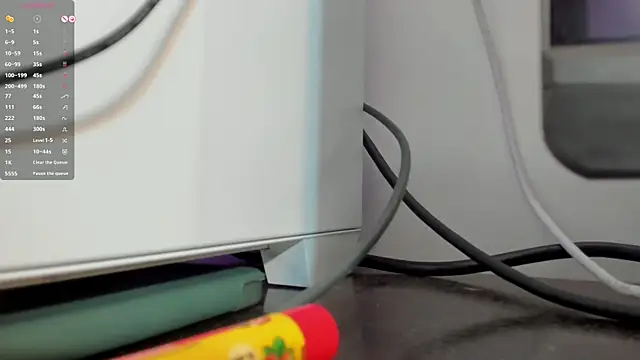 _BlowjobQueen webcam