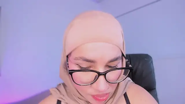 Ayha_khalaf webcam