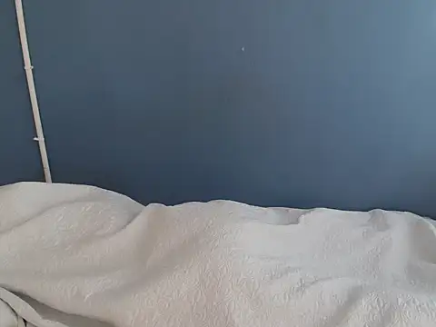 Sweet-Bella17 webcam