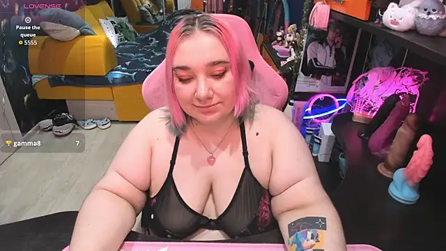 Softie_Sofy webcam