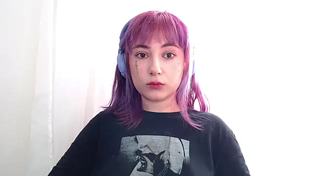 purplewitch webcam