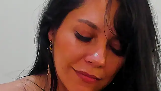 isabellarous- webcam