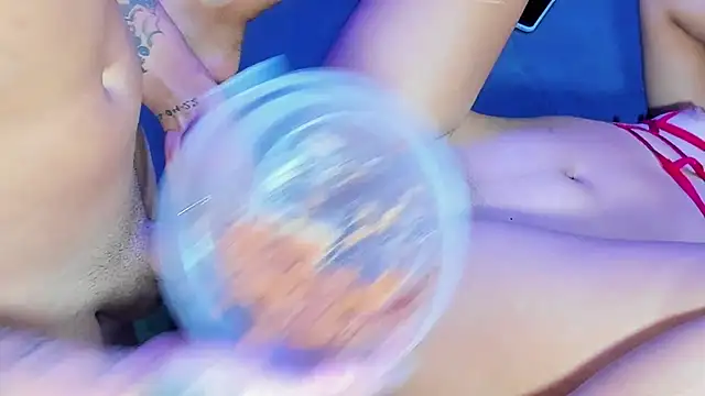 plays_cloe_sex - Plays_cloe_sex's free webcam - UK Sex Cams