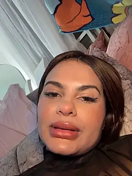 Irina_Velvett webcam