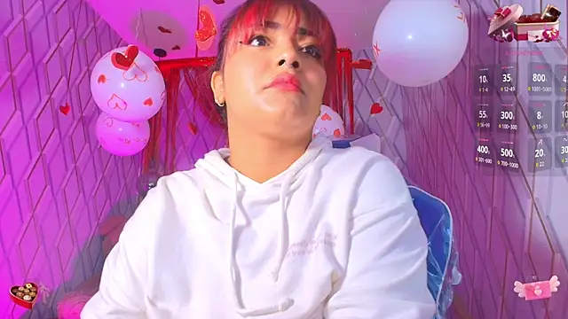 NicolleTaylor webcam