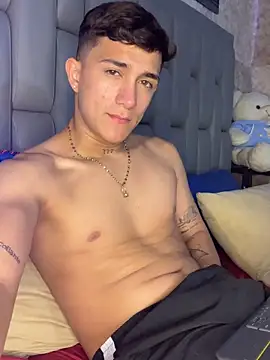 Alann_Smith_X webcam