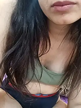 CuteSarikaLIVE webcam