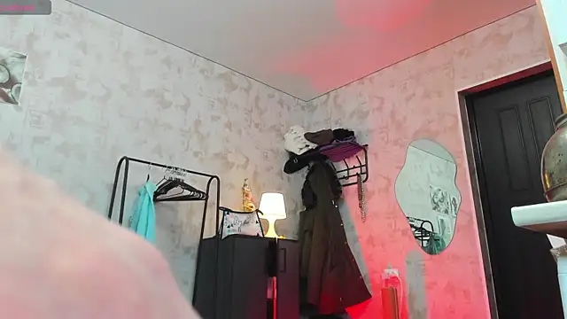 luafy_toddy (F teen) - finger ass