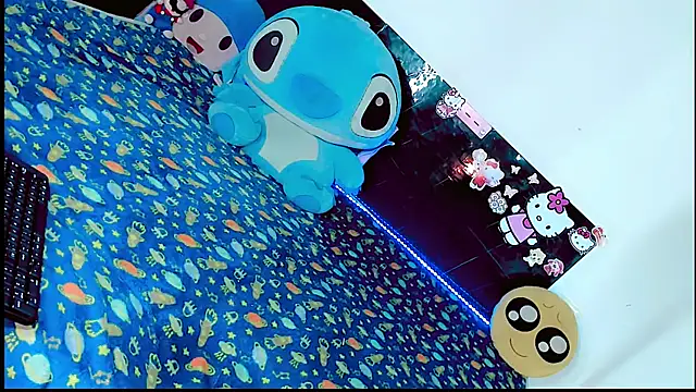 Ariana_doll01 webcam